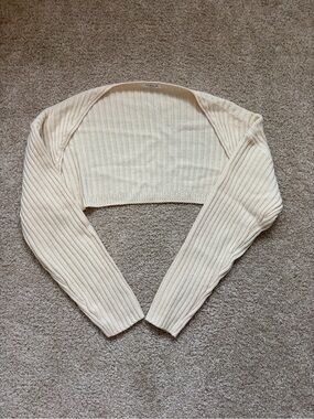Lewkin Cream Ribbed Shrug